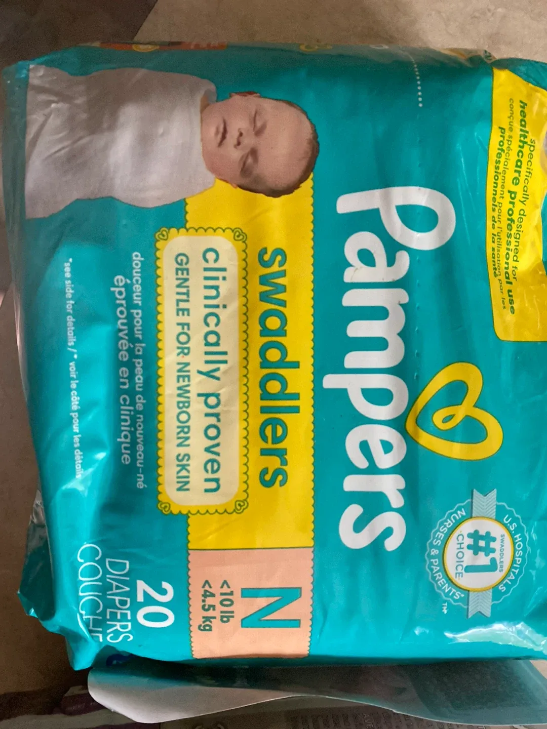 Pampers Swaddlers Newborn Diapers - 20 Count