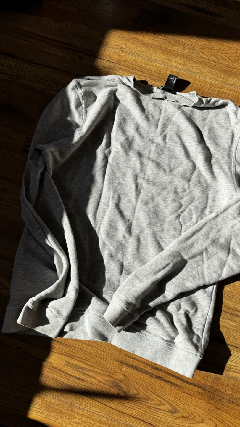 H&M Grey Crewneck Sweater - photo 2