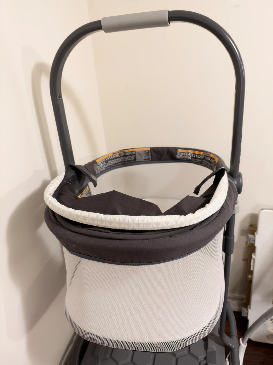 Graco Travel Baby Bassinet