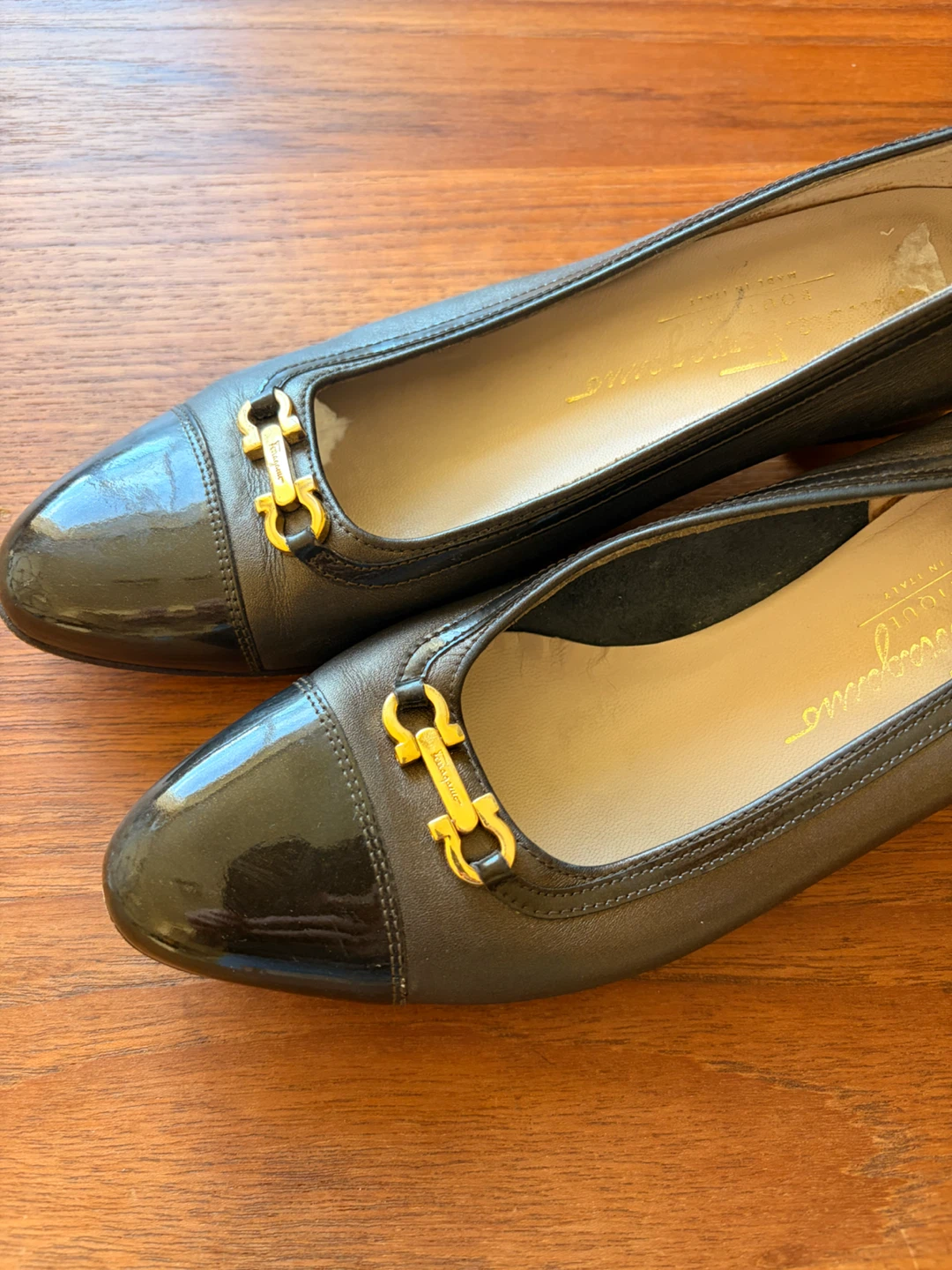 Salvatore Ferragamo Boutique Pumps - photo 2