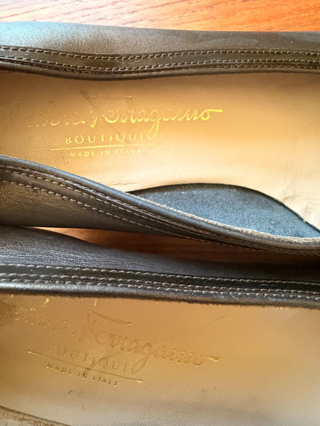 Salvatore Ferragamo Boutique Pumps - photo 5
