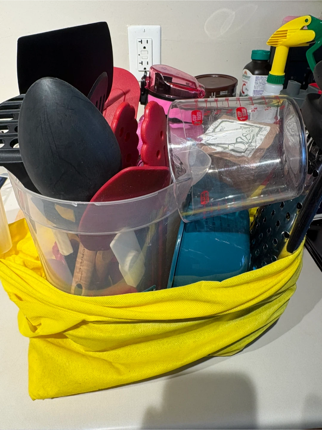 Miscellaneous Kitchen utensils/items