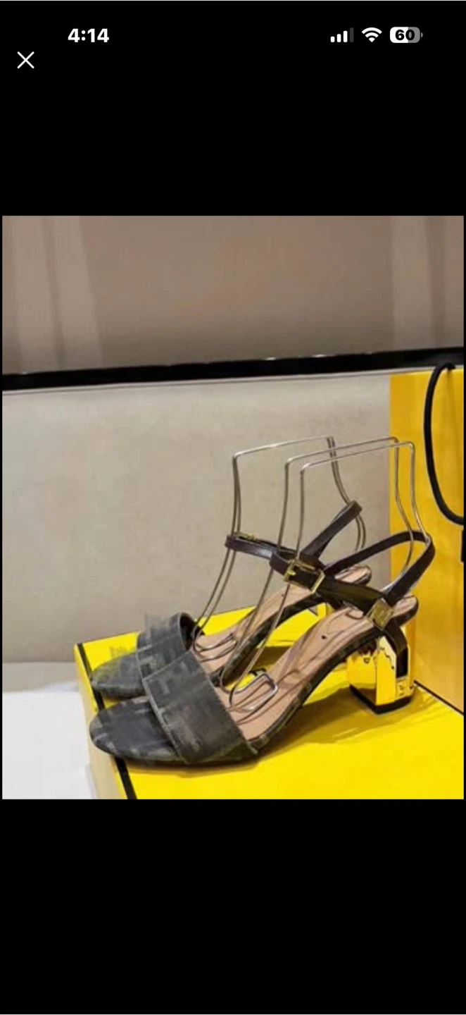 Fendi high heel EU39/US8.5 - photo 2