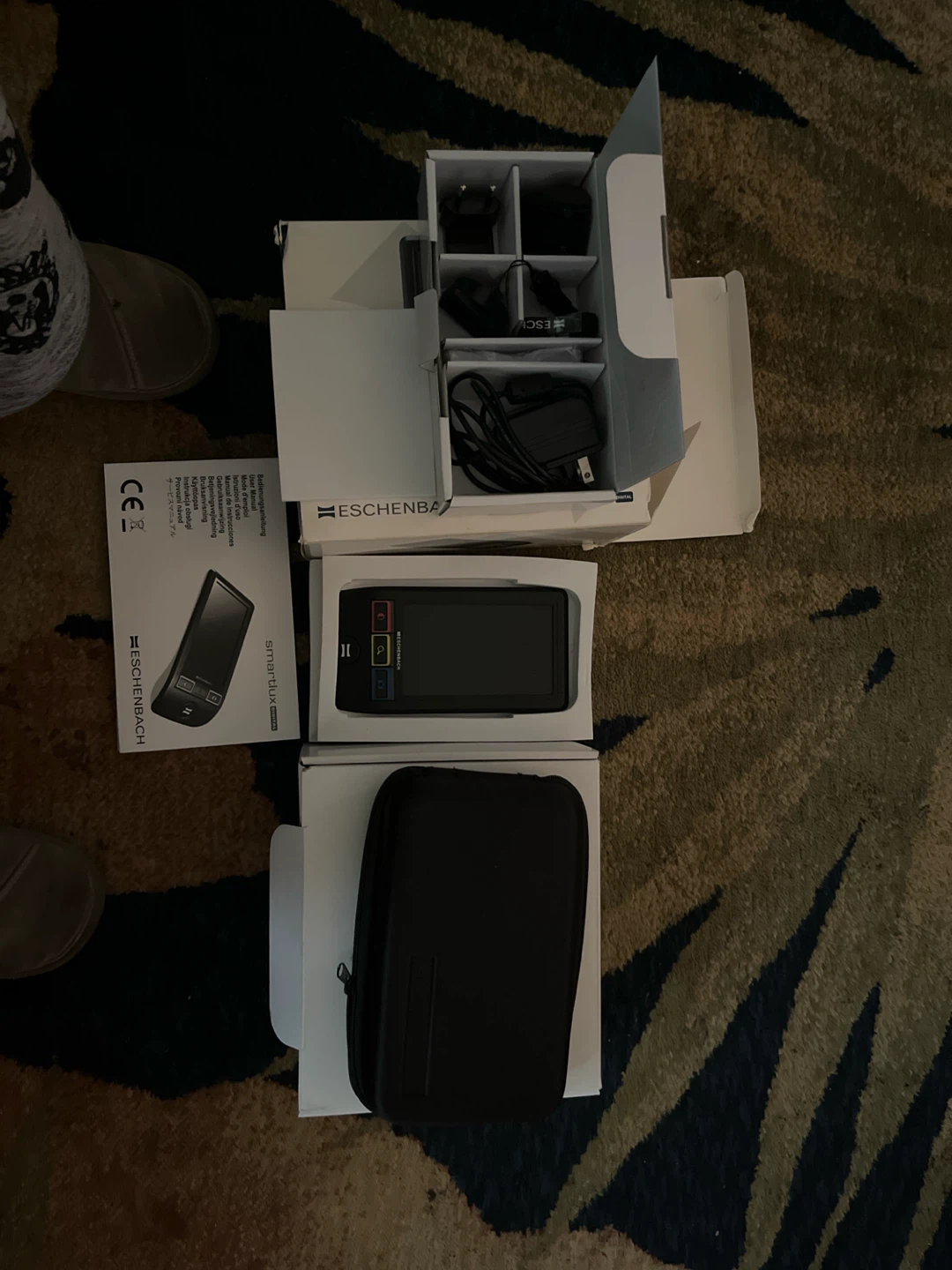 Eschenbach Smartlux Digital Magnifier - photo 2