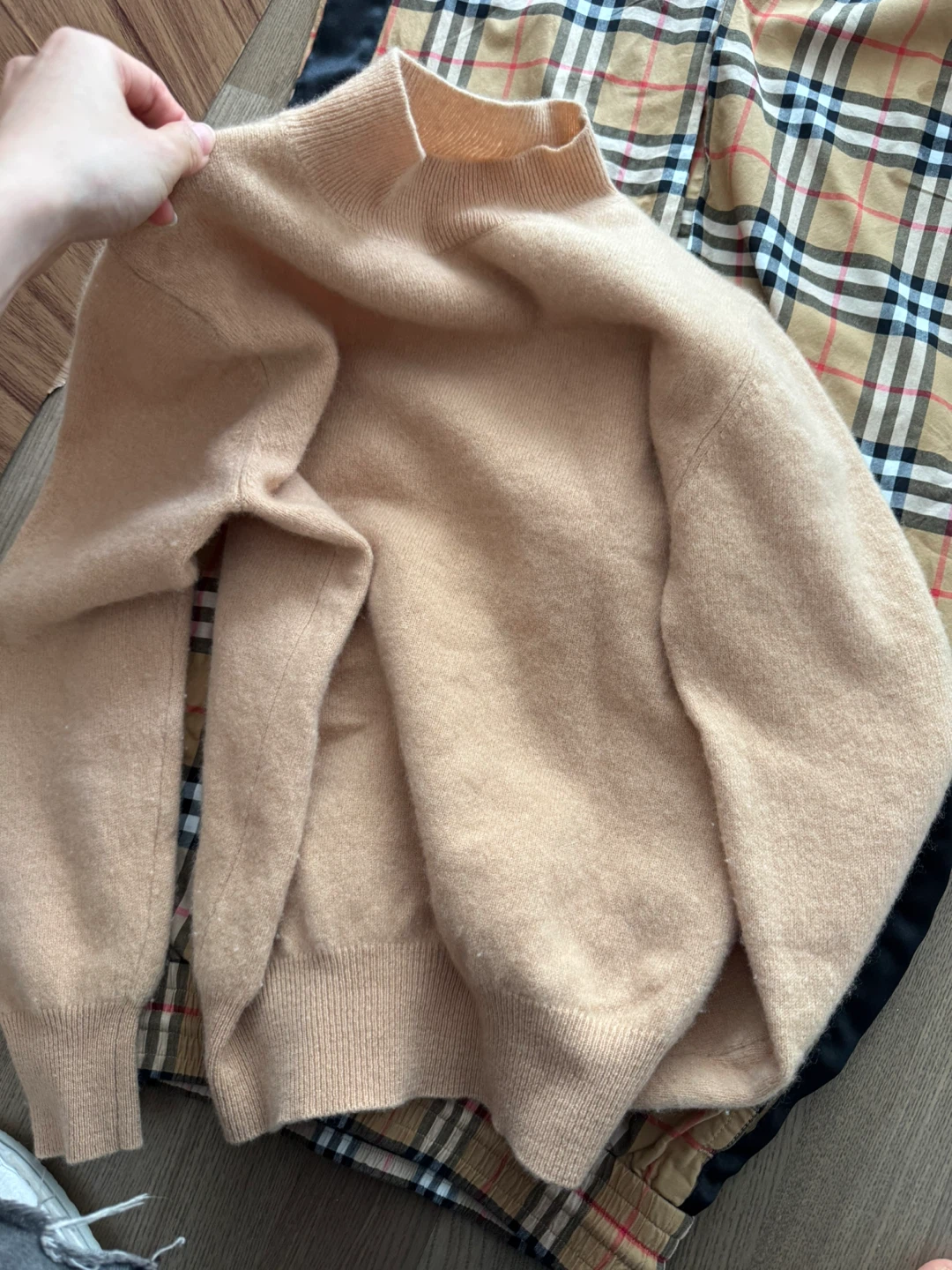 Beige mock neck wholewool sweater