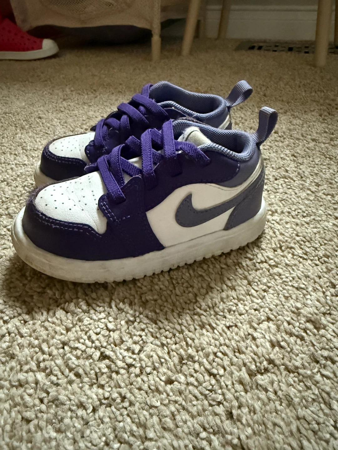 Nike Jordan Toddler Shoes Purple/White - photo 2