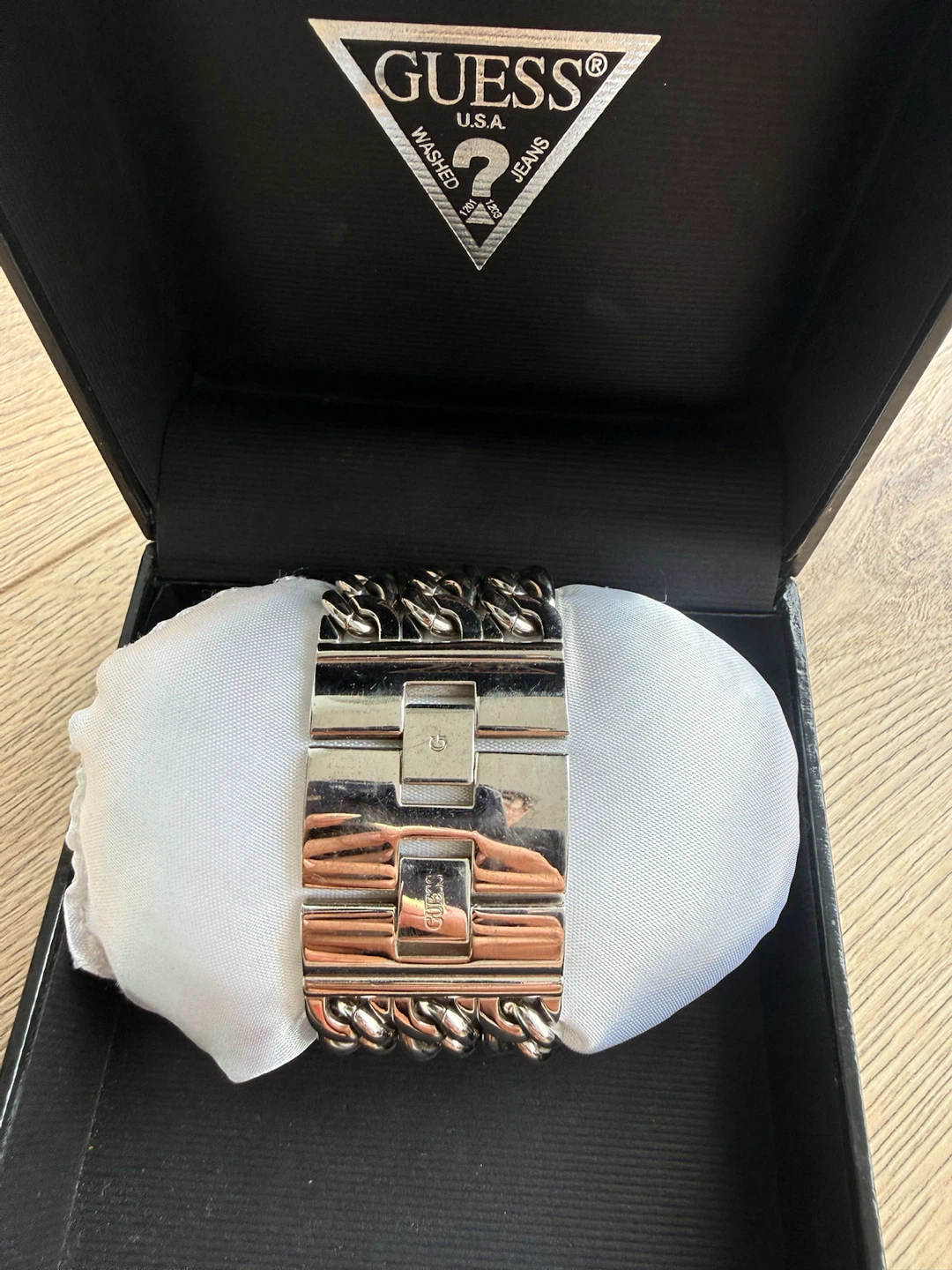 Guess Silver Tone Crystal Logo Watch - photo 3