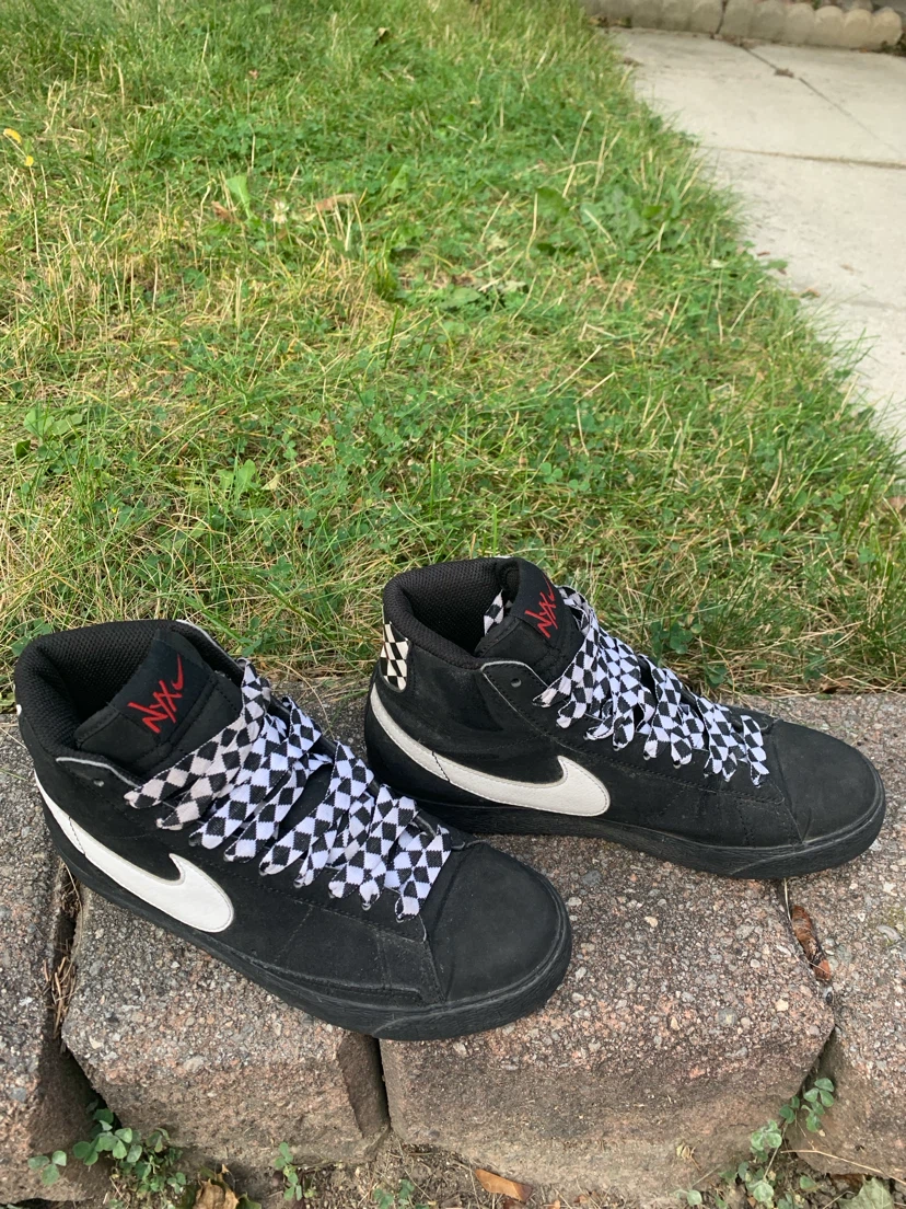 Nike Nyjah Huston SB Sneakers - photo 2