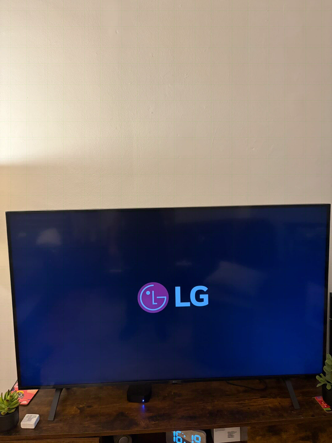 LG - 55” Class UT70 Series LED 4K UHD