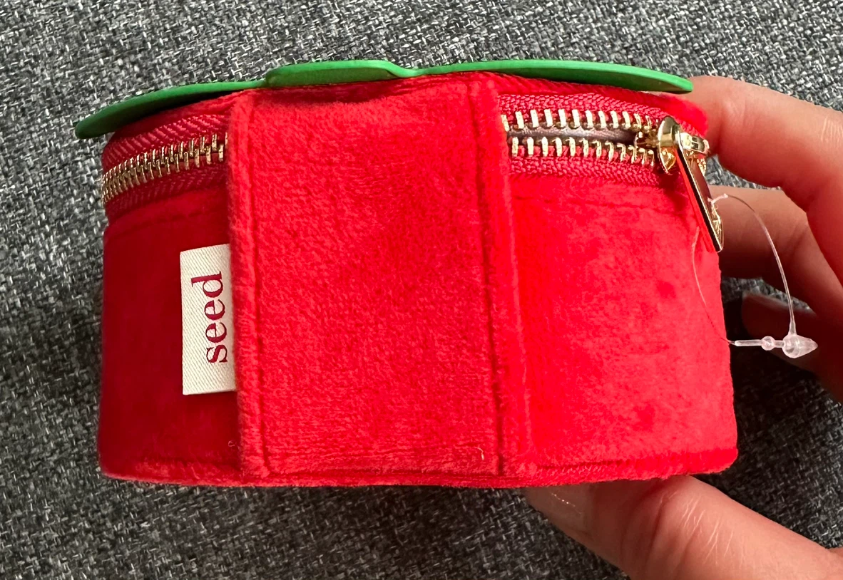 Brand NEW Seed Strawberry Jewellery Case - photo 4