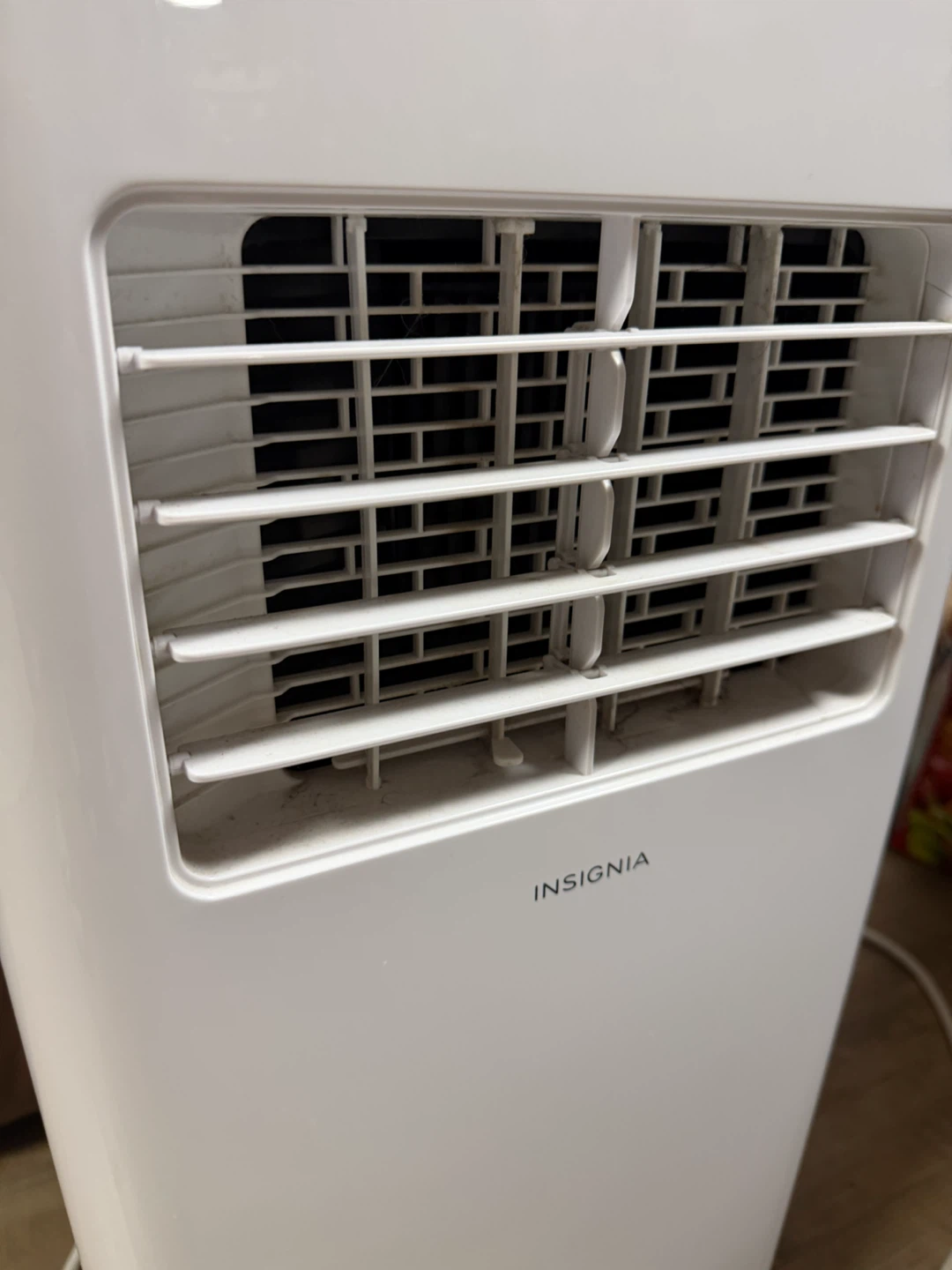 Insignia Portable Air Conditioner 10000 BTU - photo 3