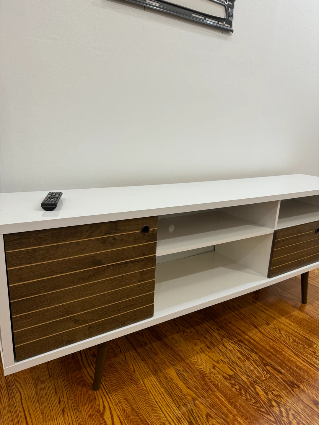 Modern Mid-Century Style TV Stand - photo 2