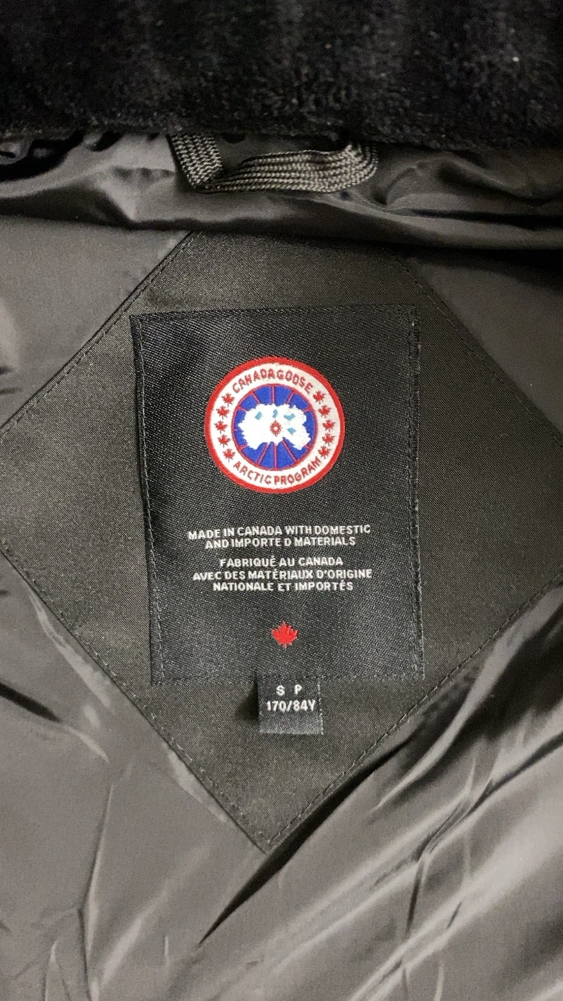 Canada Goose Vest Black - photo 5