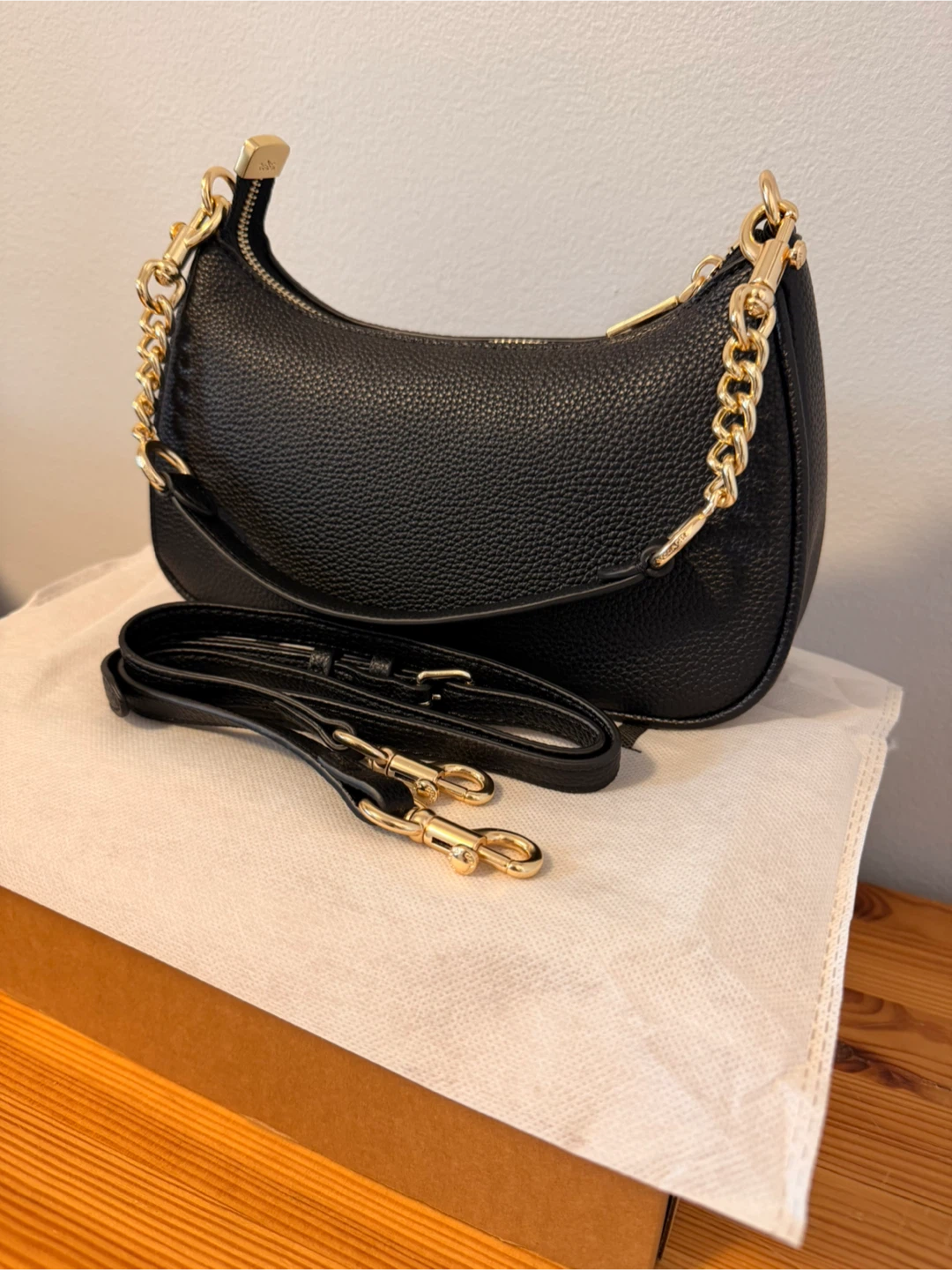 Coach Teri Shoulder Bag Black Pebbled Leather - photo 4