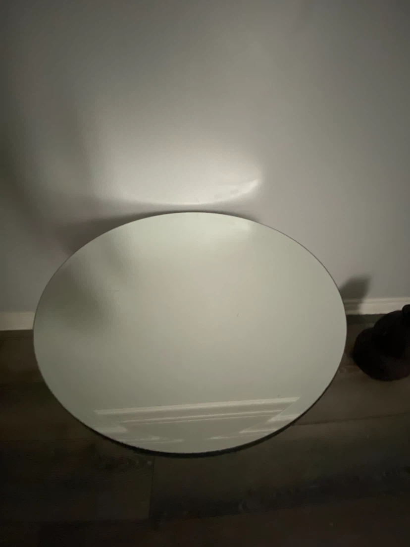 Round Side Table with Mirror Top - photo 2