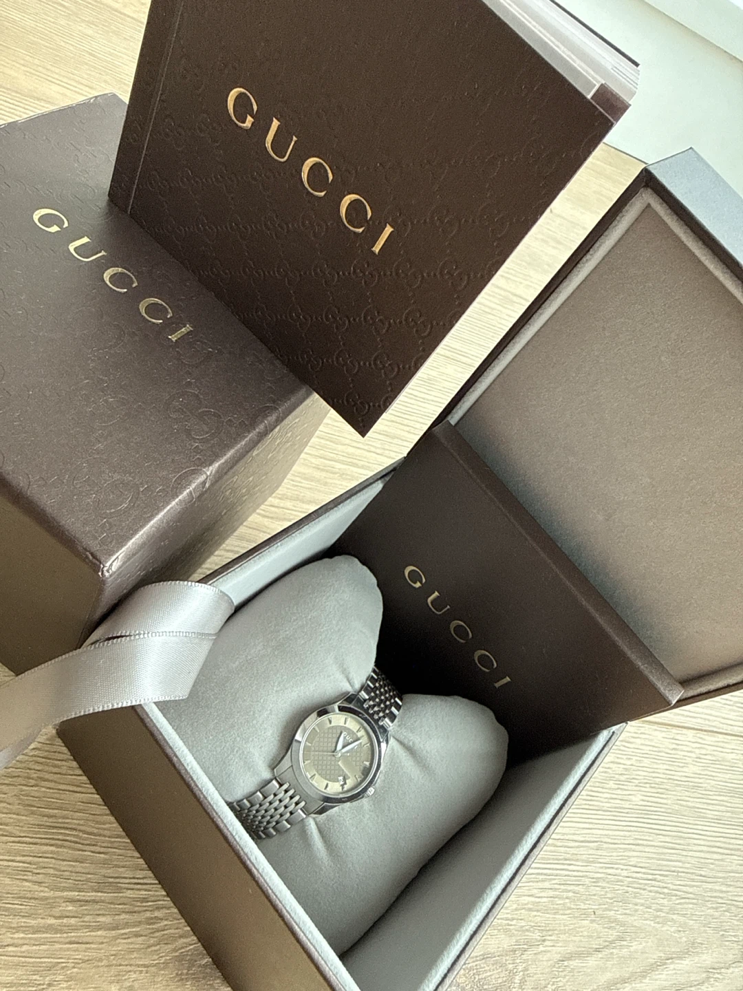 Gucci Women's Stainless Steel Watch - photo 2