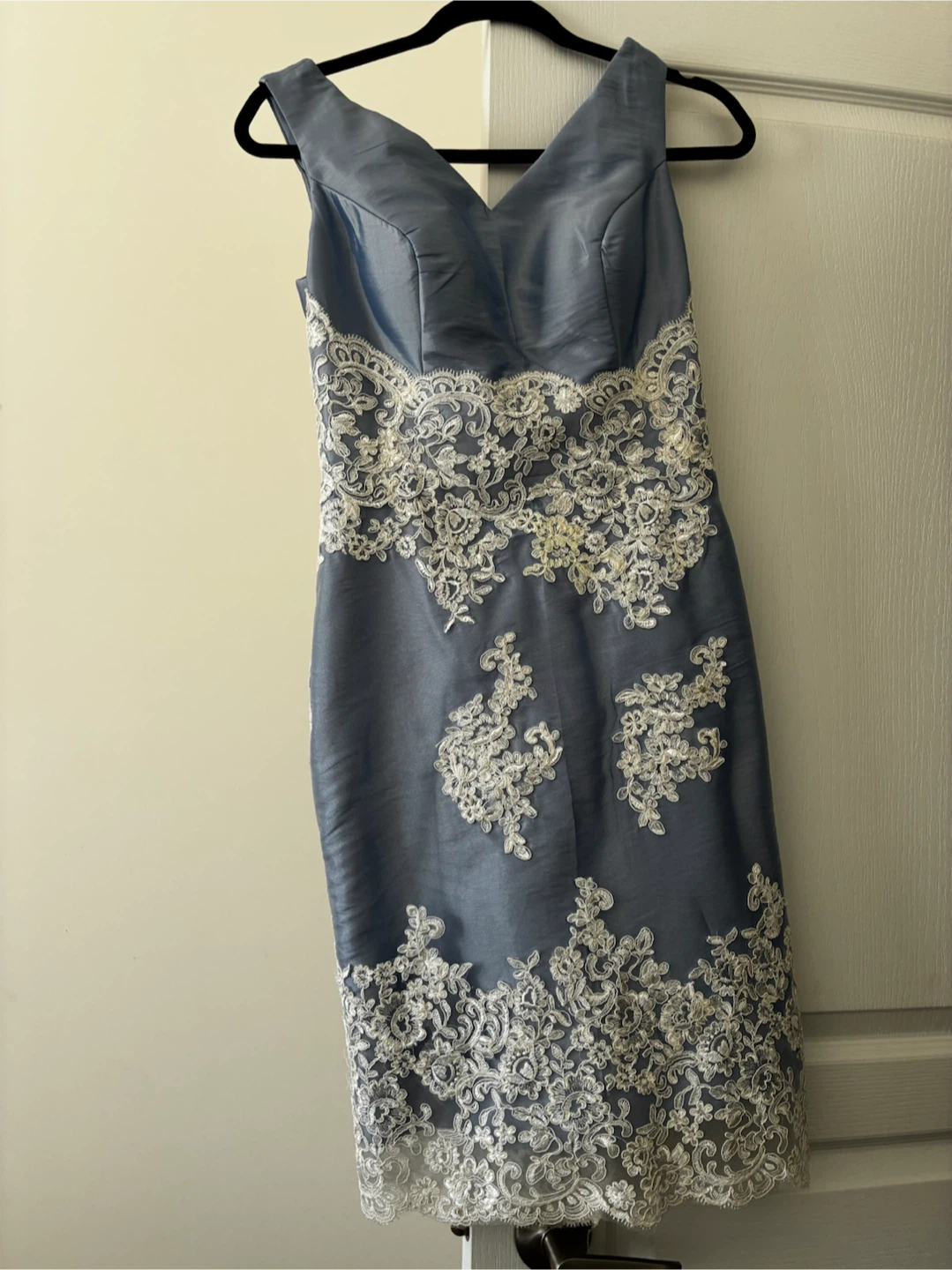 Women’s party dresses - photo 2