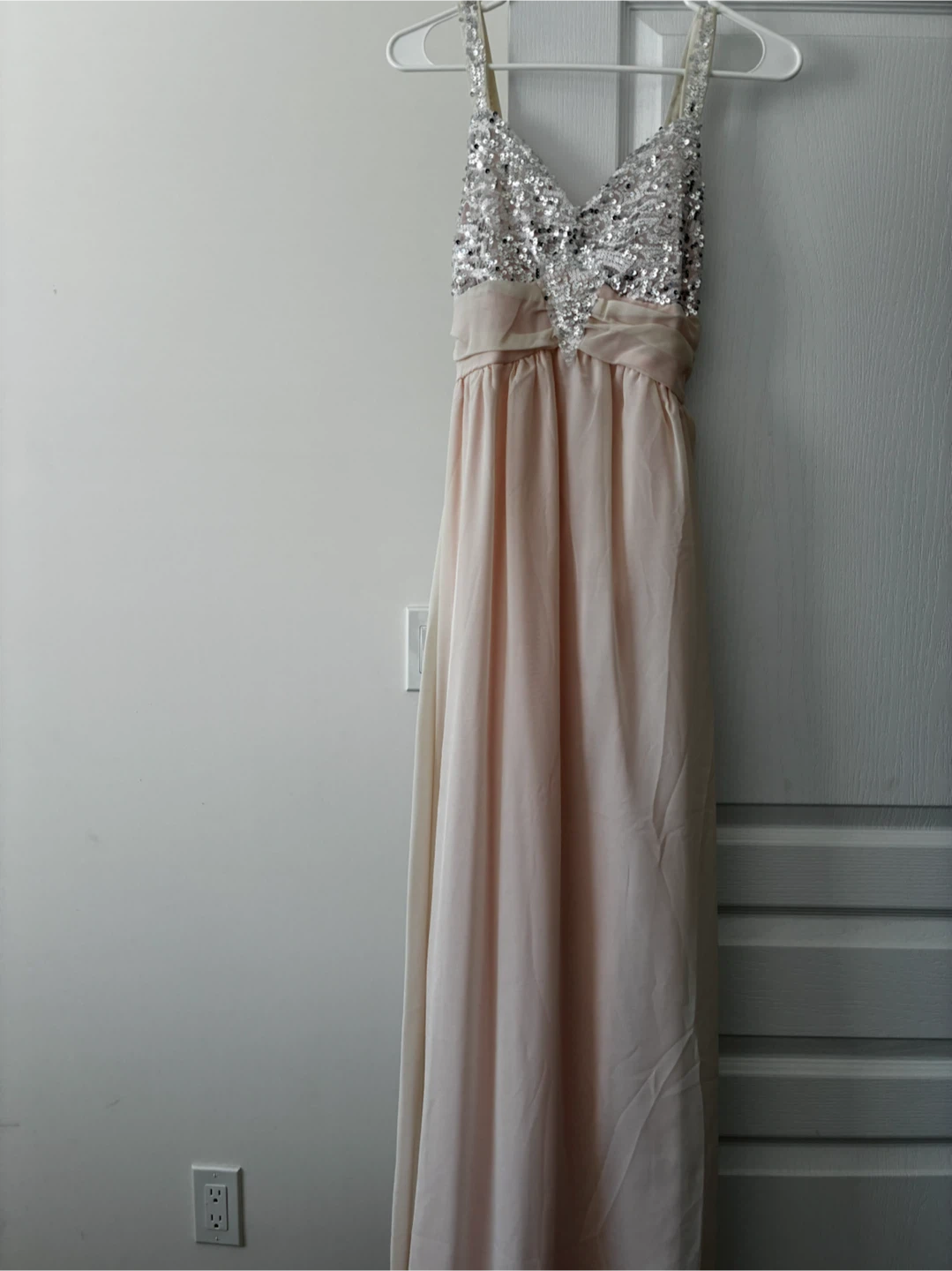 Women’s party dresses - photo 4