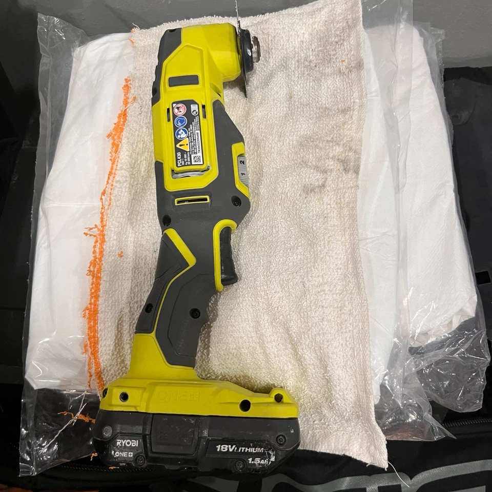 Ryobi ONE+ PCL430 18V Oscillating Multi-Tool