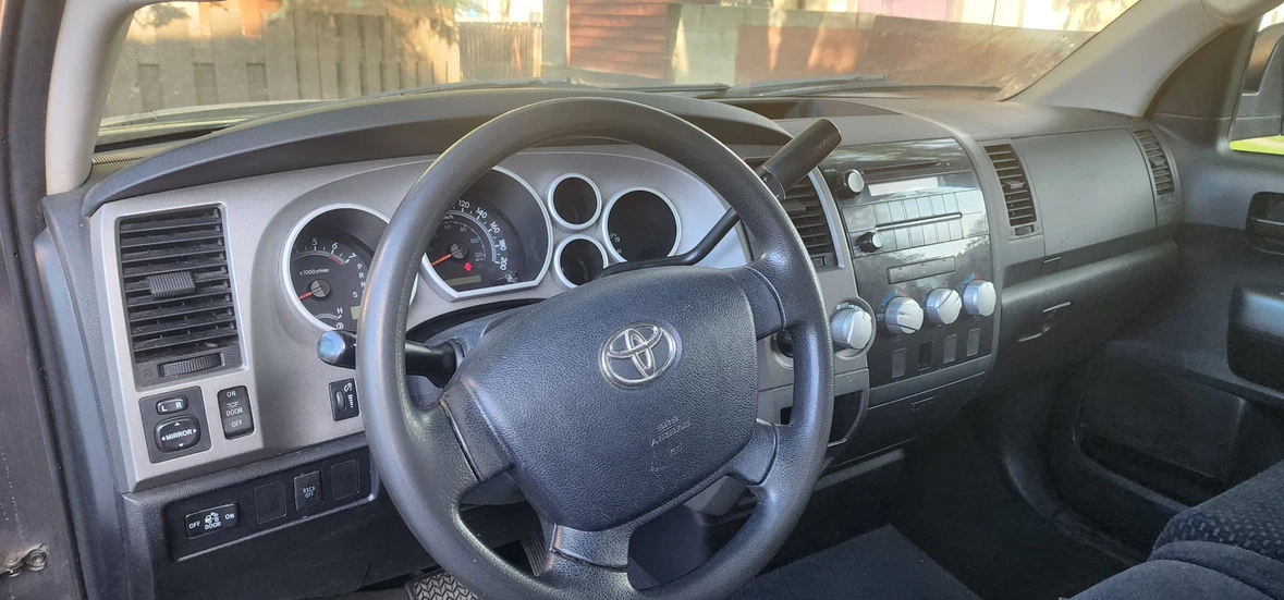 Toyota Tundra Pickup Truck - photo 5