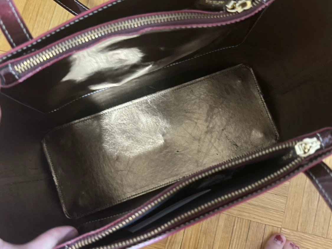Arcadia Burgundy Patent Leather Tote Bag - photo 4