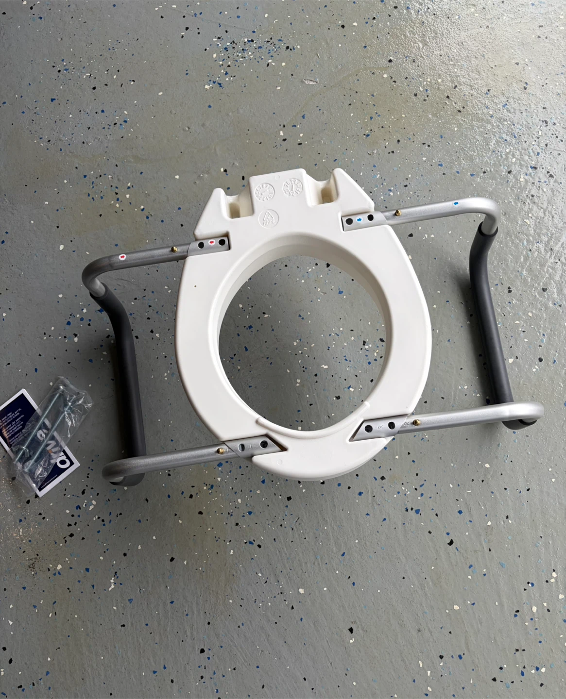 Toilet Seat Riser - photo 3