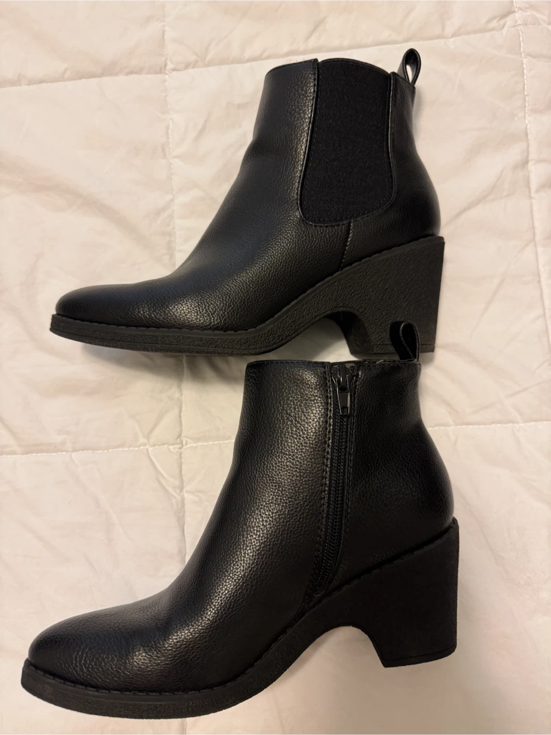 Black Ankle Boots - photo 2