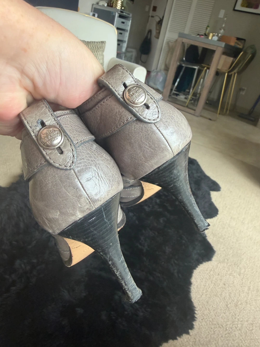 Coach Grey Peep Toe Heels Size 9.5 - photo 3