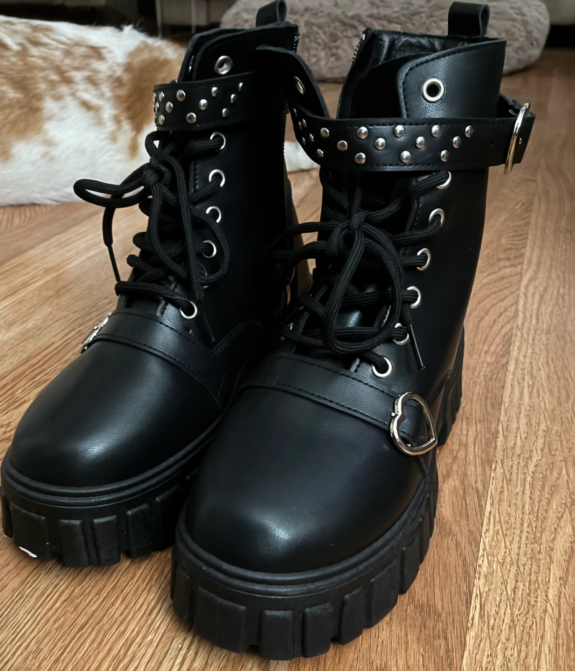 Black Goth Heart Buckle Detail Combat Boots - photo 2
