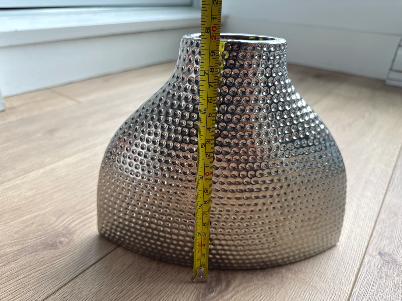 Silver Hammered Texture Vase - photo 2