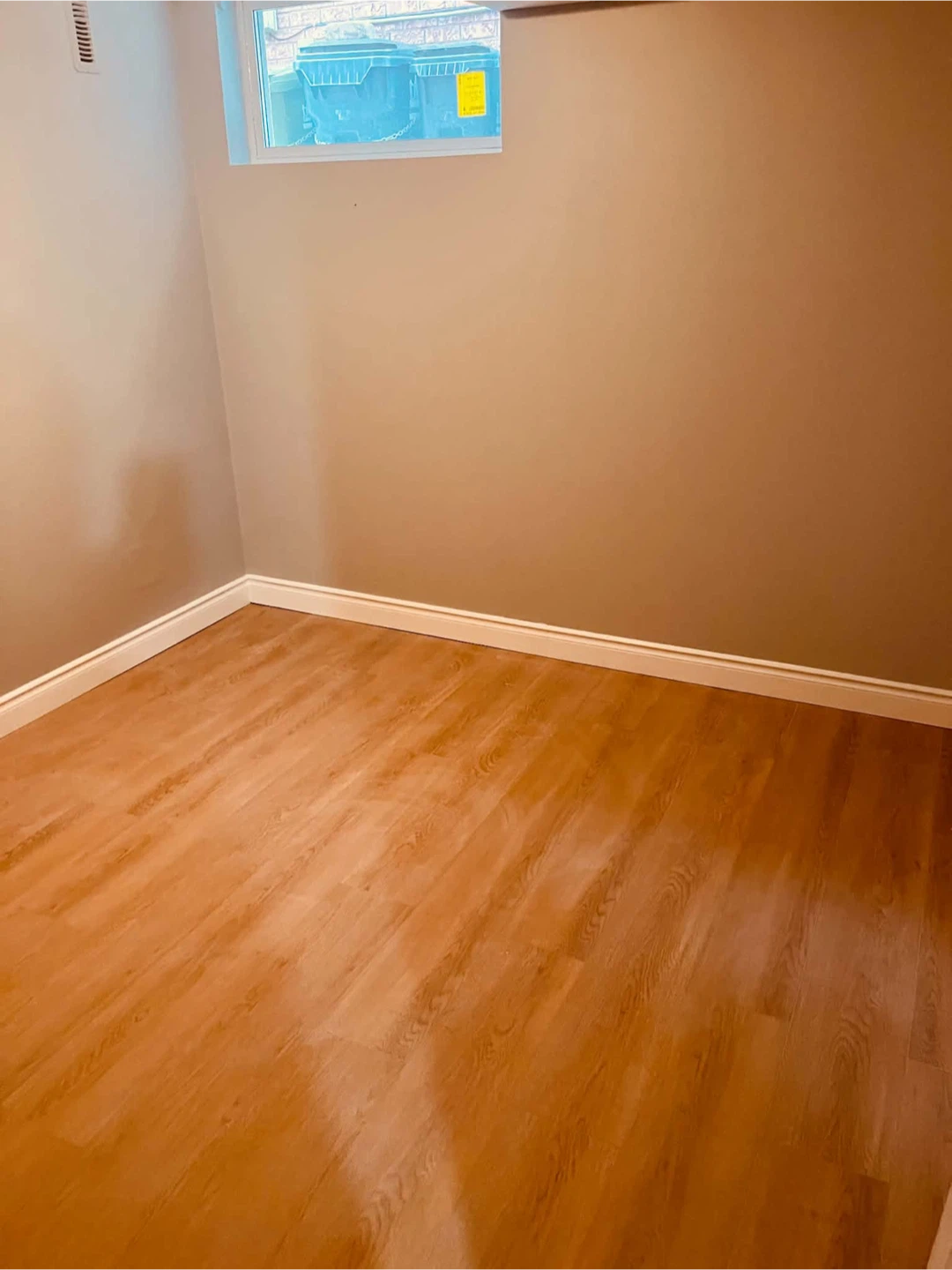1 bedroom basement for rent - photo 3
