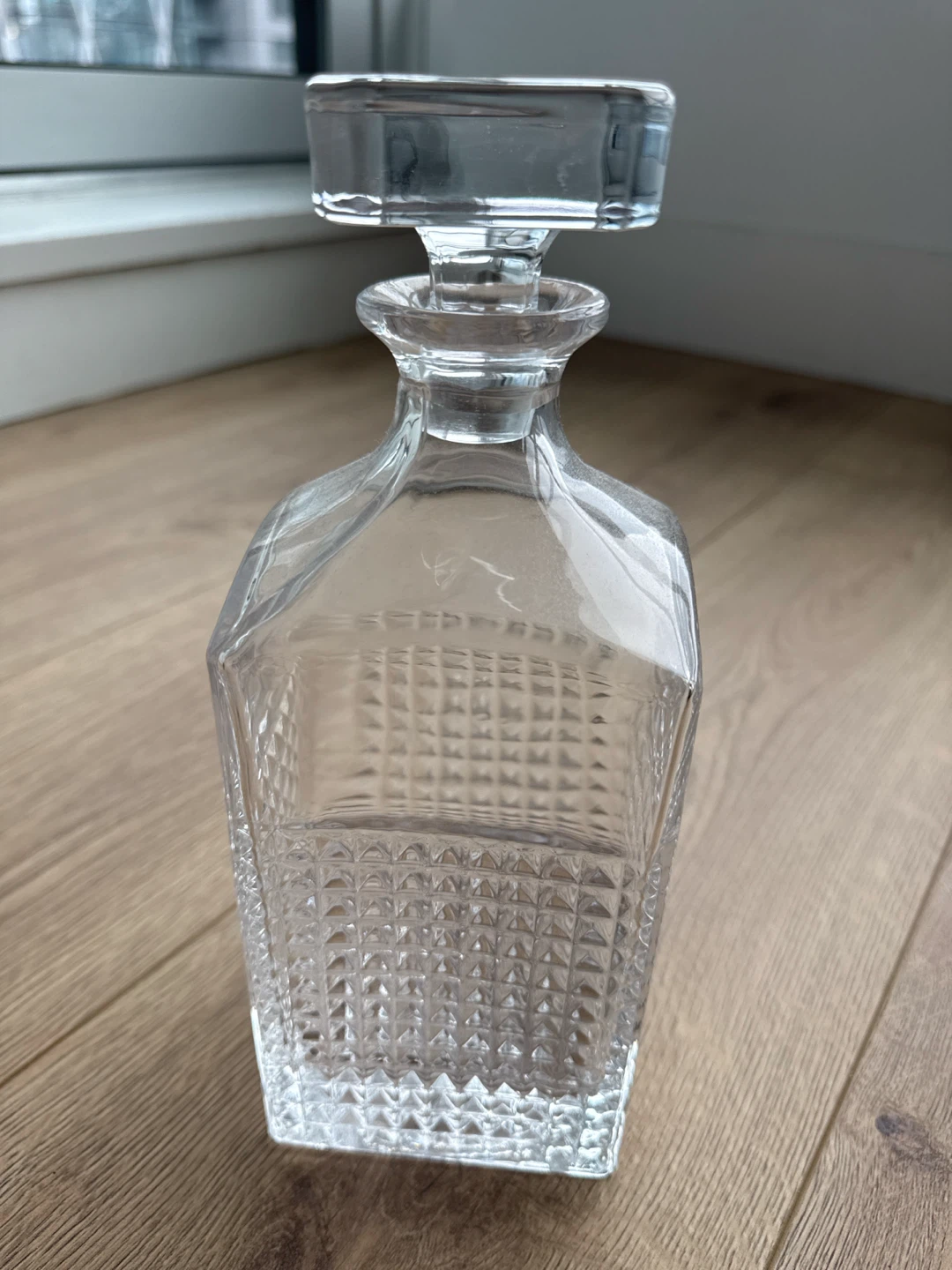Clear Crystal Glass Decanter