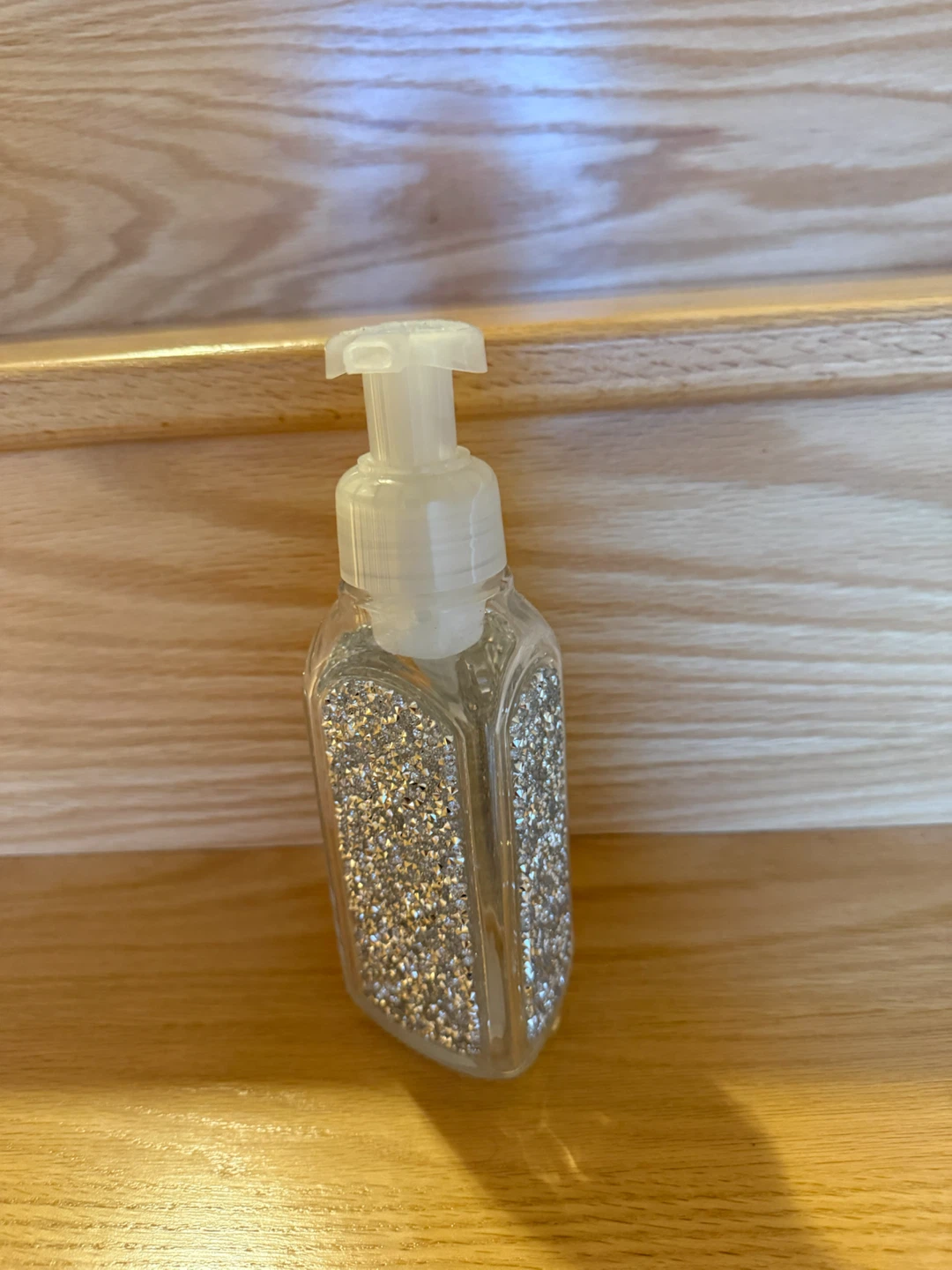 Sparkly Rhinestone Foaming Soap Dispenser - photo 2