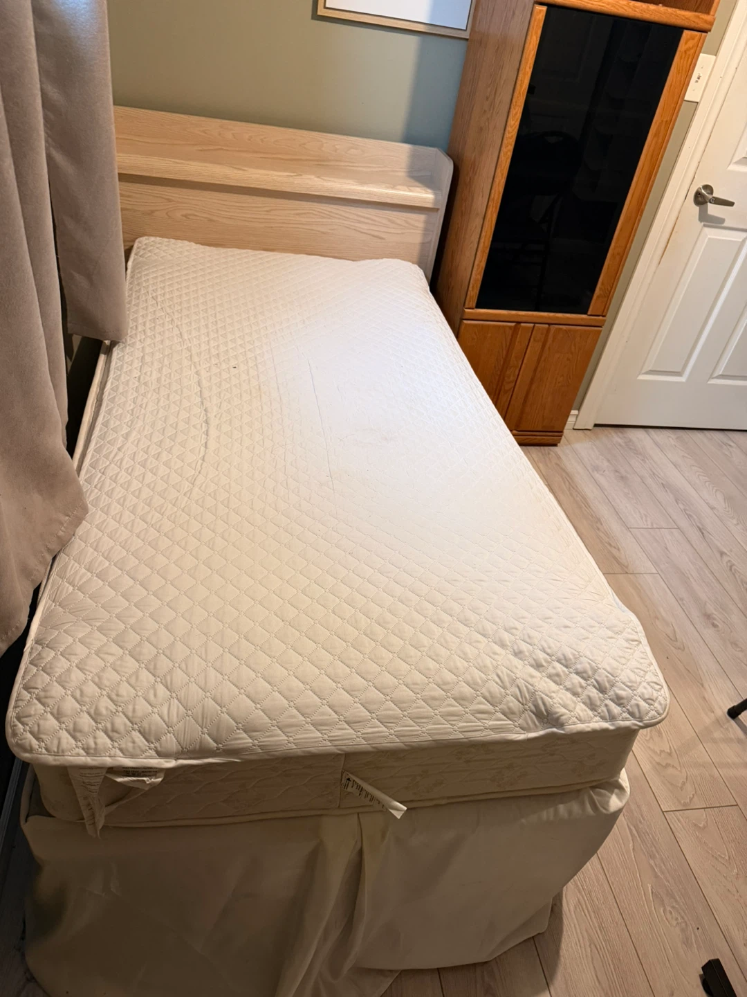 Single Size Bed with Bookcase Headboard