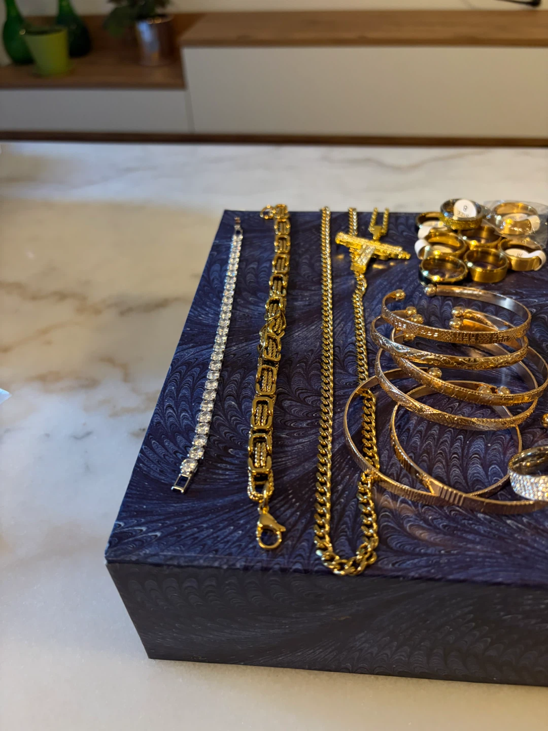 Assorted Fashion Jewelry Collection need gone ASAP - photo 2