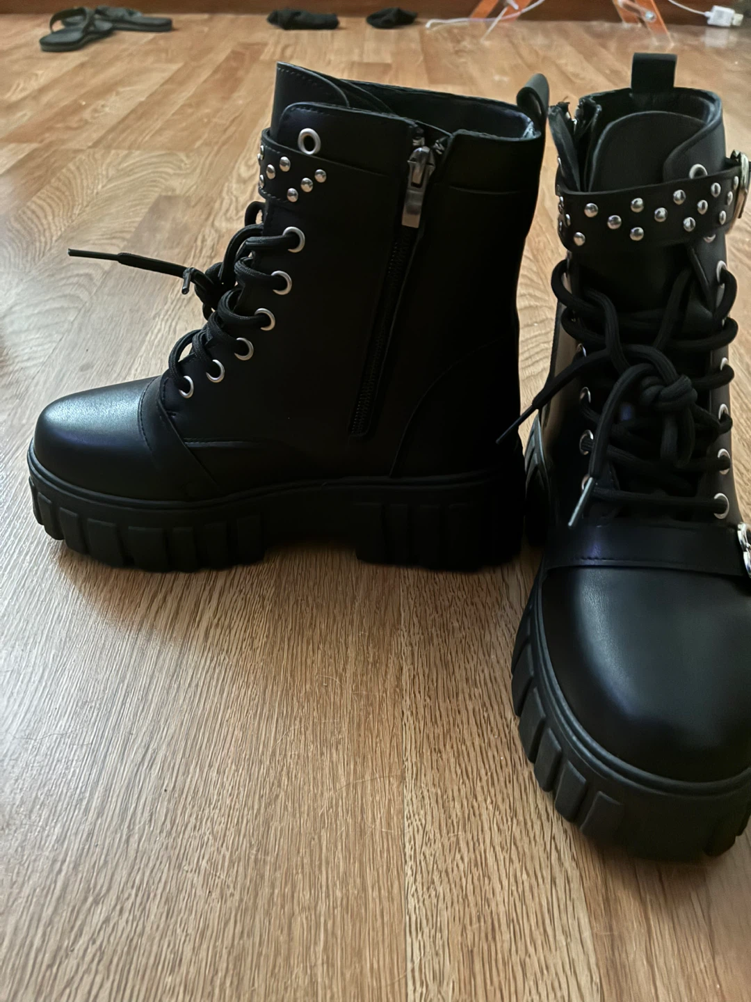 Black Goth Platform Combat Boots with Heart Buckles 7.5 - photo 2