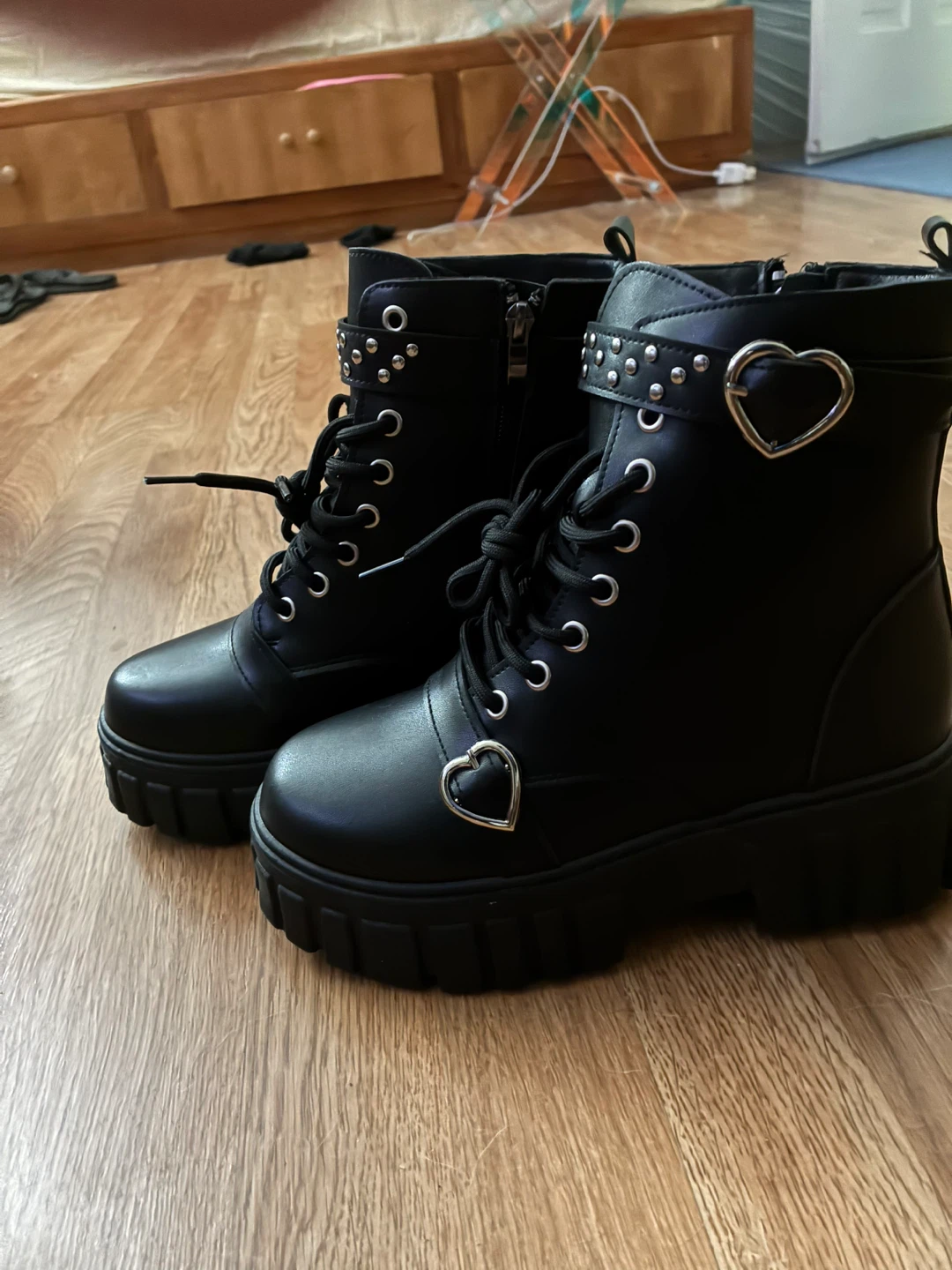 Black Goth Platform Combat Boots with Heart Buckles 7.5 - photo 3