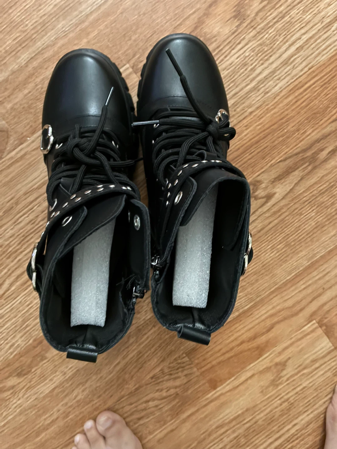 Black Goth Platform Combat Boots with Heart Buckles 7.5 - photo 4