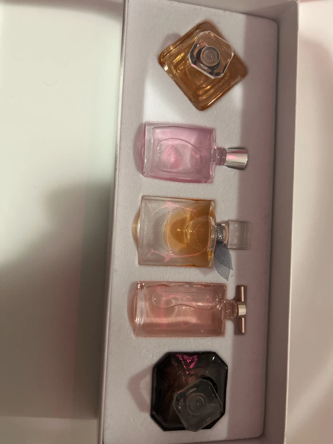 Lancôme La Collection de Parfums Miniature Set - photo 2