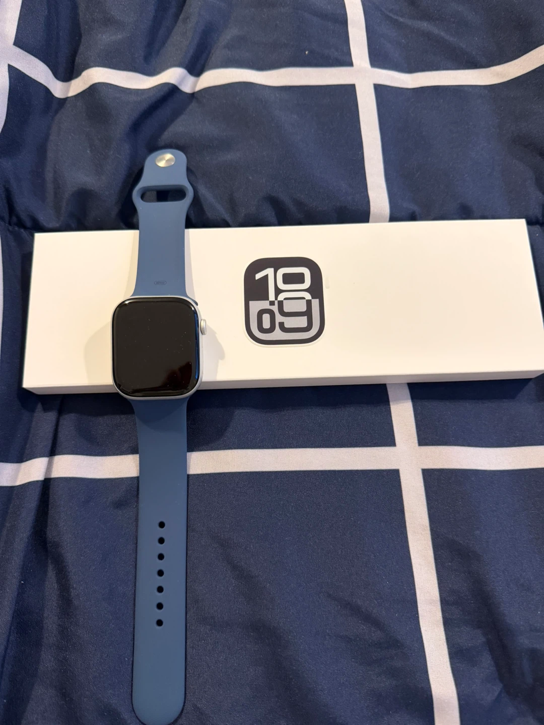 Apple Watch Series 10 46mm Silver Aluminum
