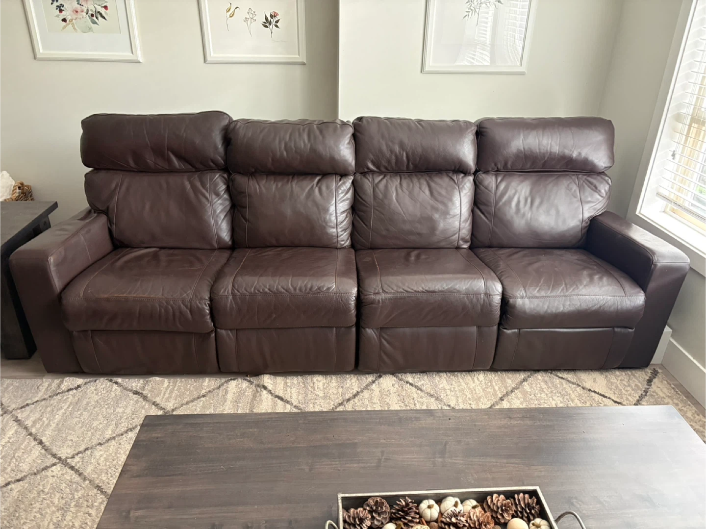 Leather couch w/recliner set - photo 5