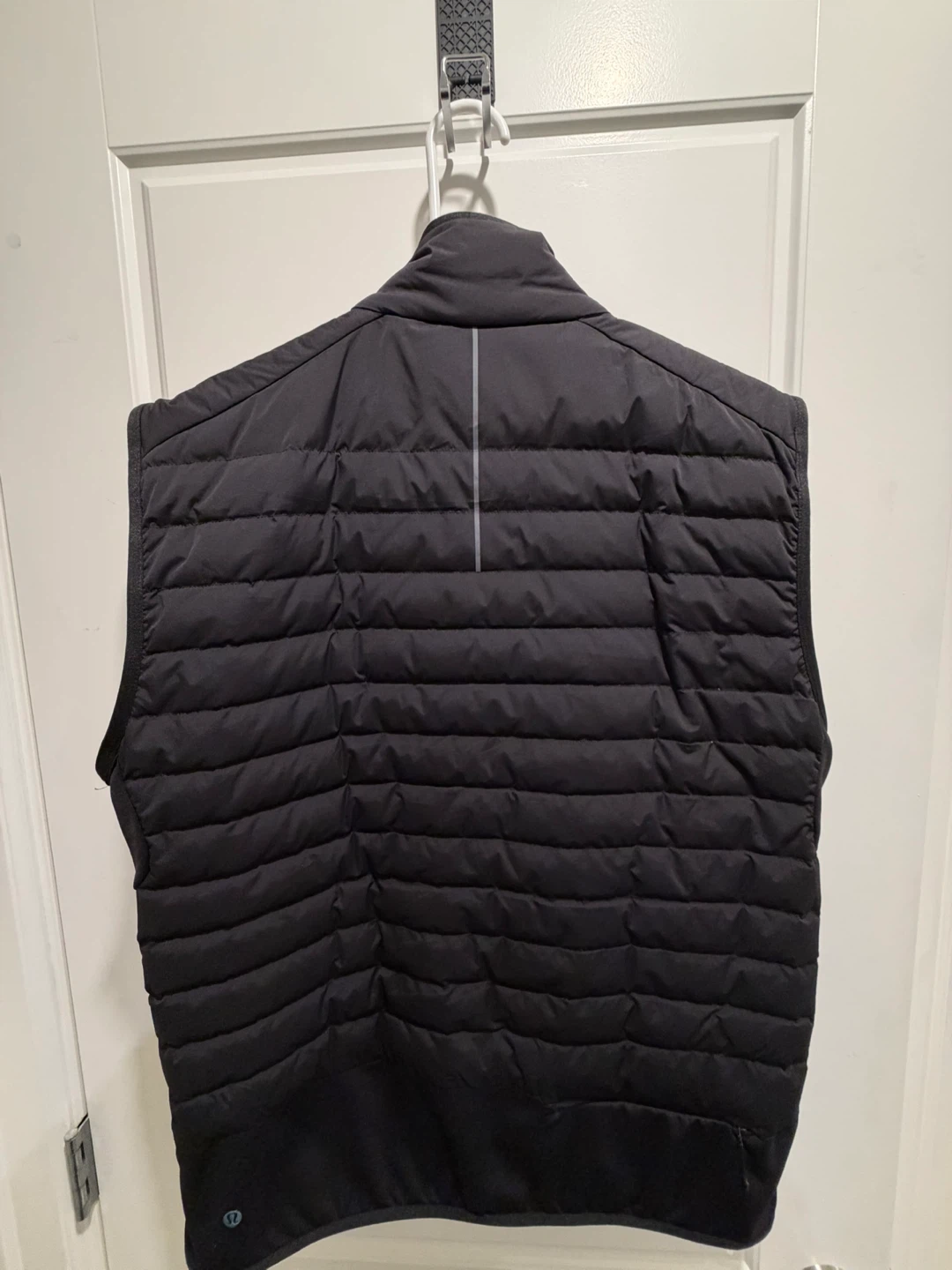 Lululemon Down Vest Black - photo 2