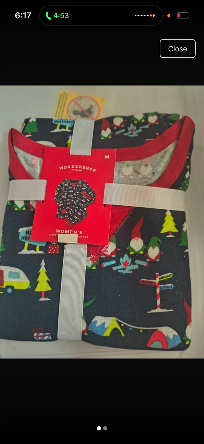 Wondershop Women's Holiday Pajama Set Size Medium