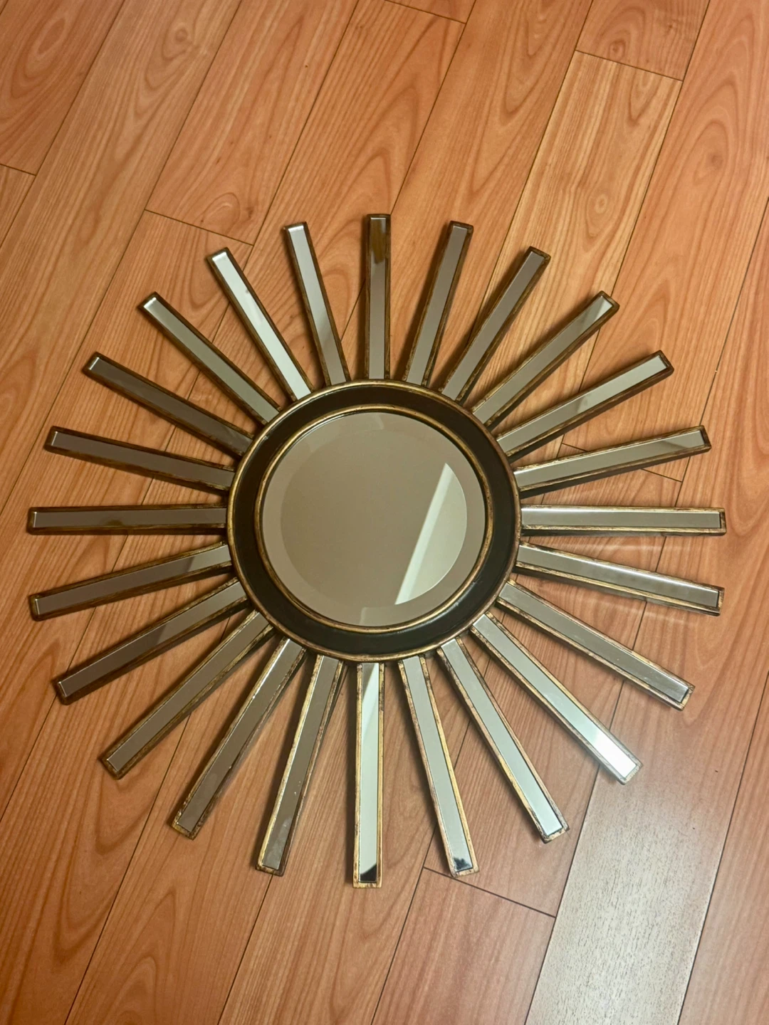 Sunburst Wall Mirror - photo 4