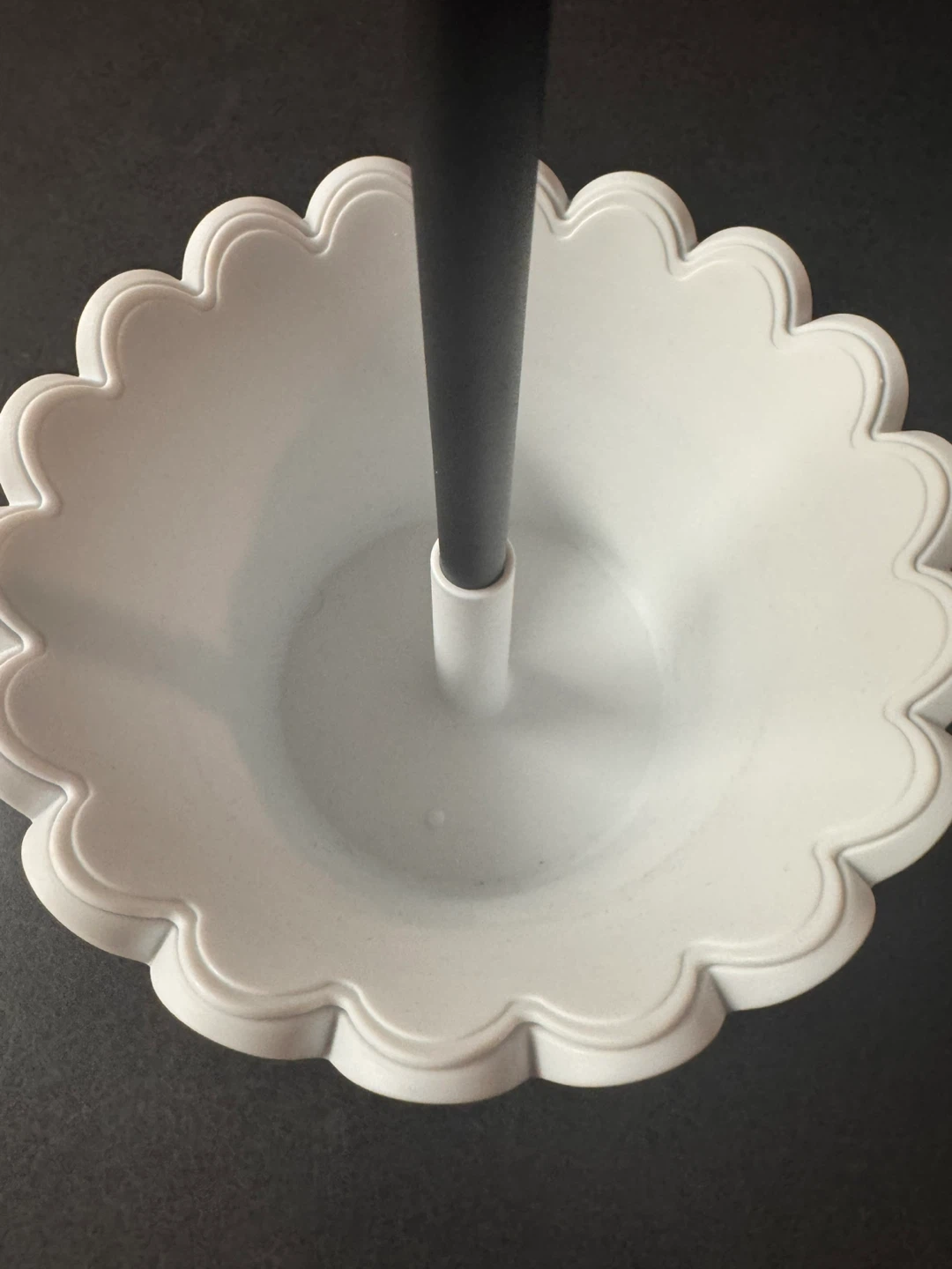 Black and white decorative stand