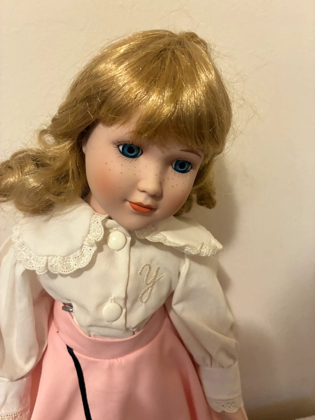 Vintage Porcelain Poodle Skirt Doll - photo 3