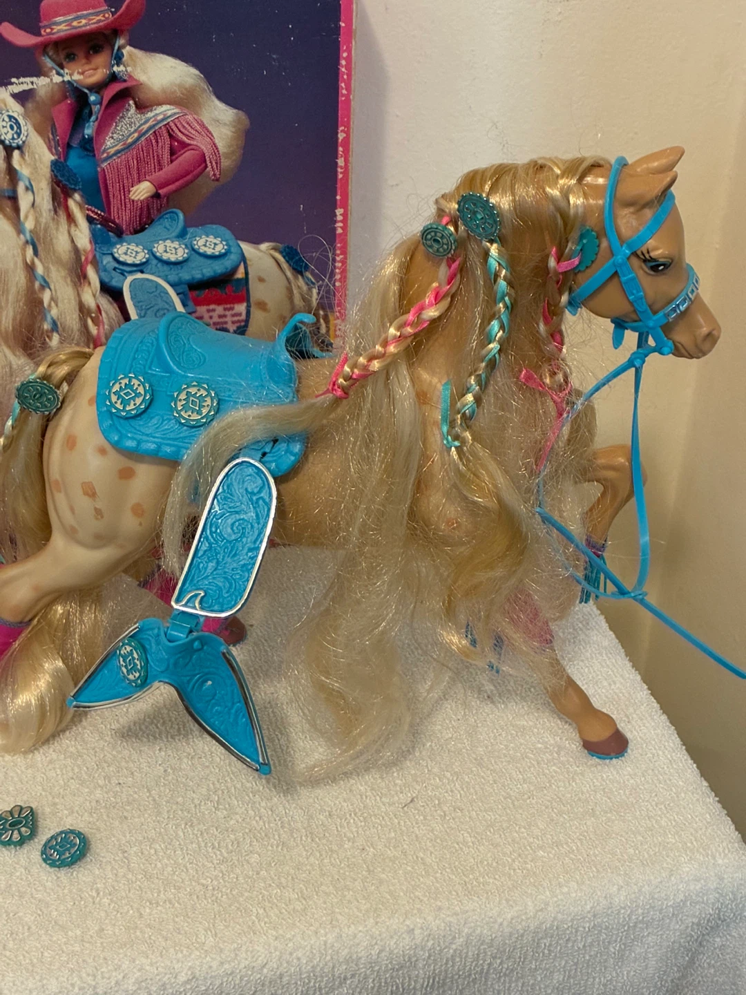 Vintage Western Fun Barbie Sun Runner Horse - photo 3