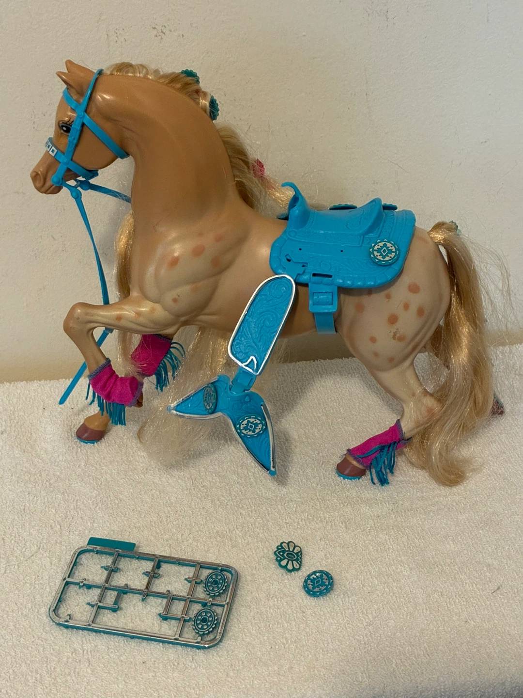 Vintage Western Fun Barbie Sun Runner Horse - photo 4