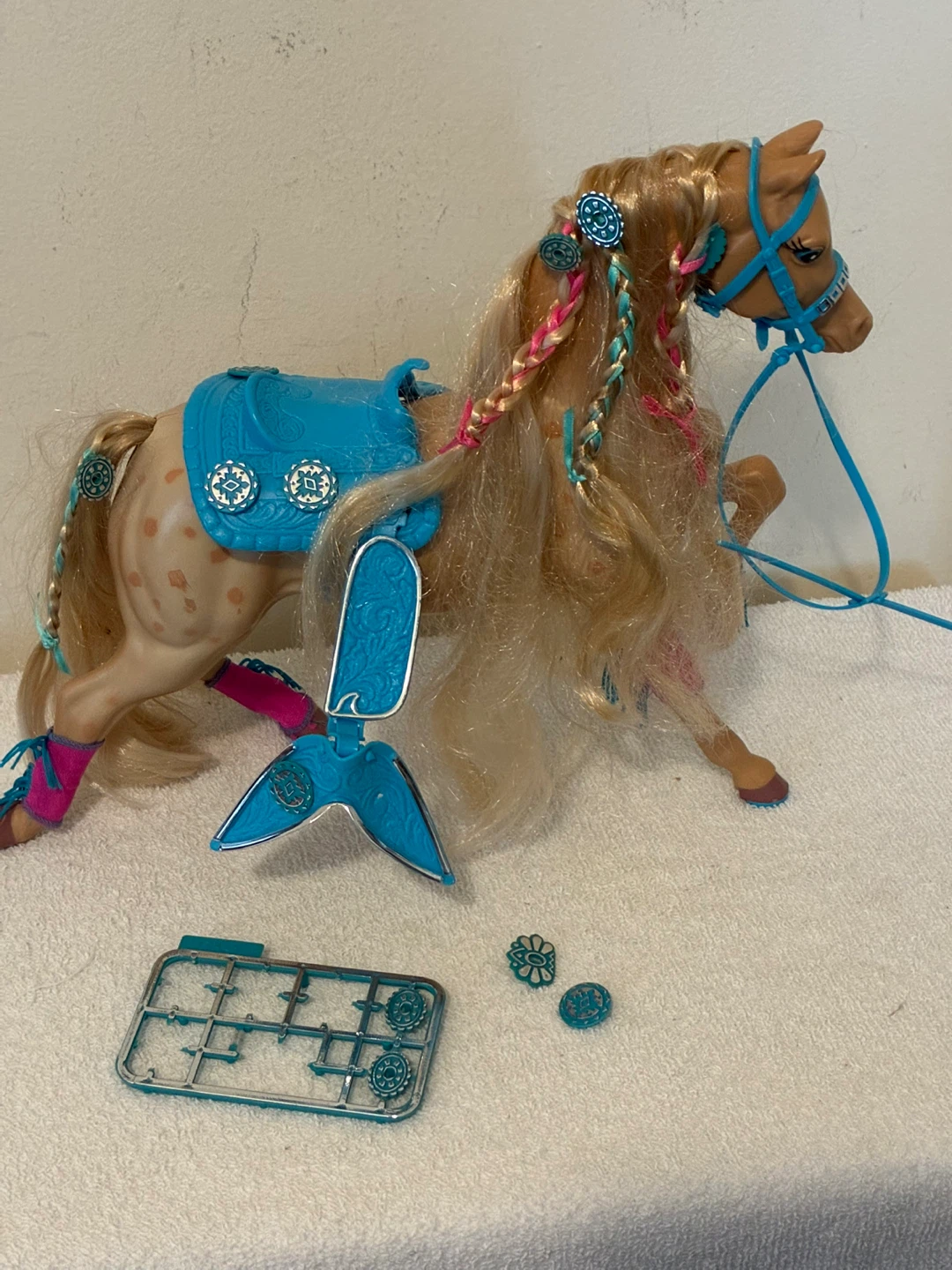Vintage Western Fun Barbie Sun Runner Horse - photo 5