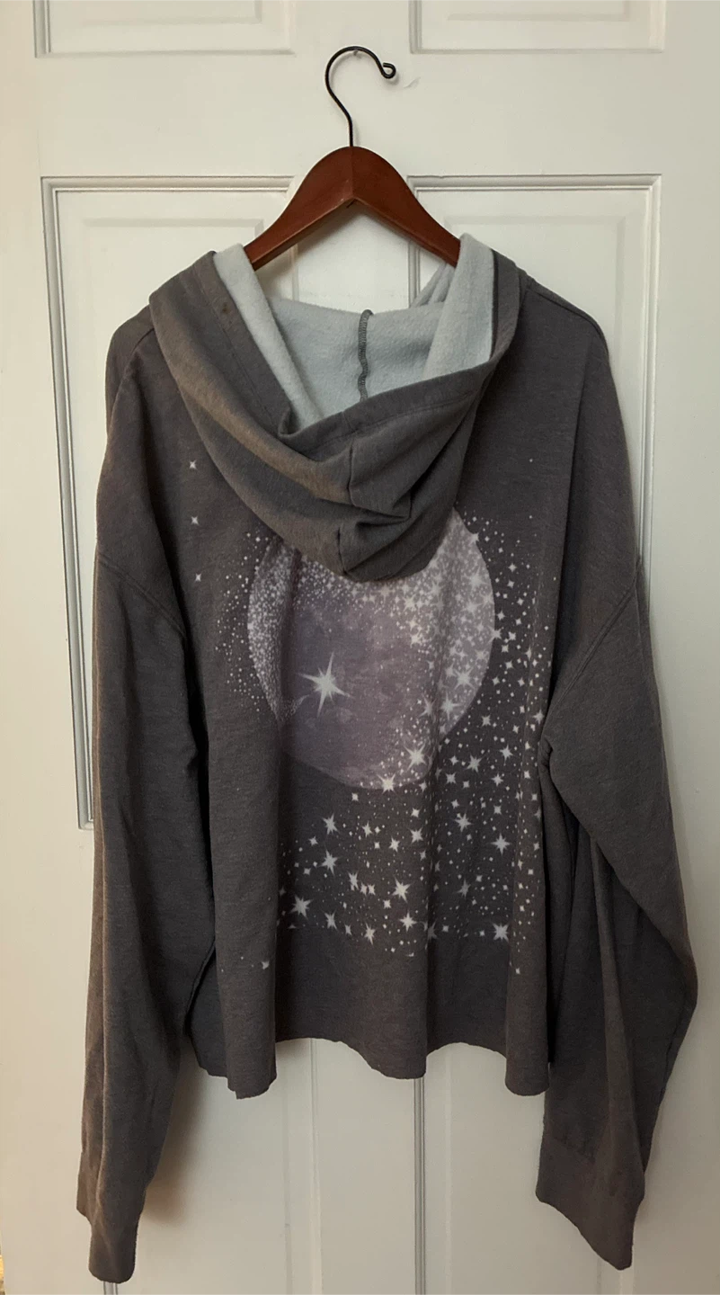 Hot Topic Gray Celestial Moon Hoodie Plus Size 4 - photo 2